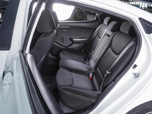 Седан Hyundai Elantra 2013 года, 1090000 рублей, Ростов-на-Дону