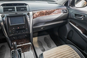 Седан Toyota Camry 2018 года, 2599000 рублей, Барнаул
