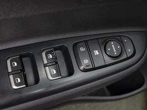 Седан Kia Rio 2018 года, 1402000 рублей, Омск