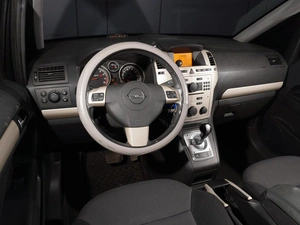 Минивэн Opel Zafira 2008 года, 440111 рублей, Тверь