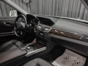 Седан Mercedes-benz E-класс 2012 года, 1599000 рублей, Красноярск