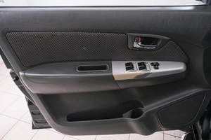 Пикап Toyota Hilux 2013 года, 2299000 рублей, Красноярск