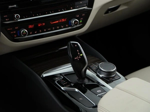 Седан BMW 5 серия 2018 года, 4277077 рублей, Москва