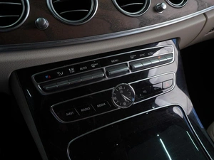 Седан Mercedes-benz E-класс 2017 года, 2915000 рублей, Воронеж