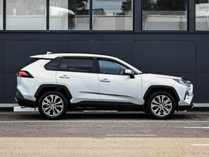 Внедорожник Toyota RAV4 2021 года, 4079000 рублей, Кирилловка