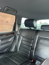Внедорожник Volkswagen Touareg 2008 года, 1000000 рублей, Ачинск