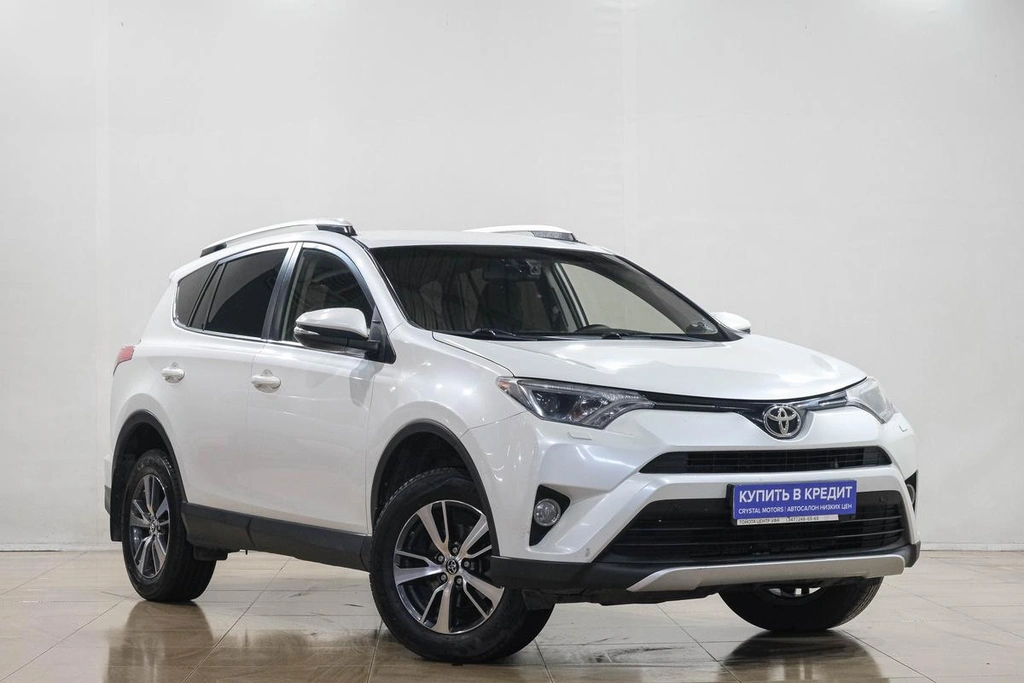 Внедорожник Toyota RAV4 2016 года, 2259000 рублей, Новокузнецк