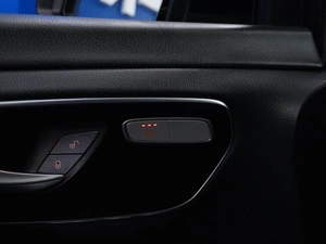 Минивэн Mercedes-benz V-класс 2021 года, 7199077 рублей, Москва