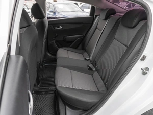 Седан Kia Rio 2017 года, 1299000 рублей, Саратов