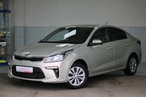 Седан Kia Rio 2018 года, 1347000 рублей, Красноярск