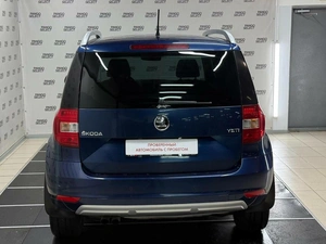 Внедорожник Skoda Yeti 2016 года, 1025000 рублей, Красноярск
