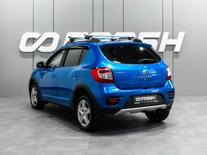 Хетчбэк Renault Sandero 2016 года, 1049000 рублей, Тюмень