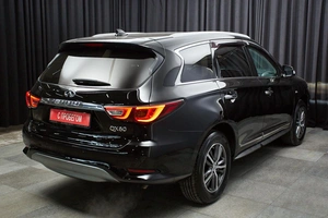 Внедорожник Infiniti QX60 2017 года, 2699000 рублей, Красноярск