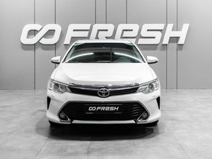 Седан Toyota Camry 2017 года, 2399000 рублей, Тюмень