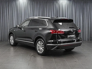 Внедорожник Volkswagen Touareg 2022 года, 6375000 рублей, Ставрополь