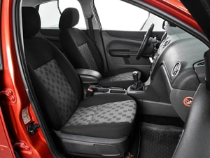 Хетчбэк Ford Focus 2006 года, 529000 рублей, Воронеж