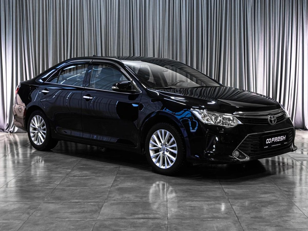 Седан Toyota Camry 2014 года, 2549000 рублей, Тюмень