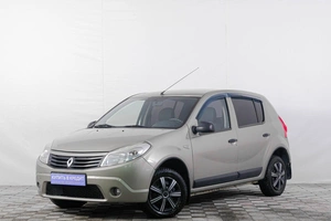 Хетчбэк Renault Sandero 2011 года, 479000 рублей, Кемерово