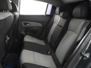 Хетчбэк Chevrolet Cruze 2014 года, 870000 рублей, Омск