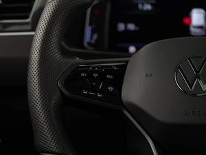 Внедорожник Volkswagen Tiguan 2019 года, 3547444 рублей, Москва