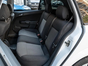 Универсал Opel Astra 2013 года, 830000 рублей, Краснодар