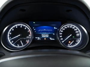 Седан Toyota Camry 2018 года, 2997444 рублей, Москва