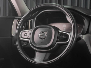 Внедорожник Volvo XC60 2018 года, 2888000 рублей, Тюмень