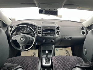 Внедорожник Volkswagen Tiguan 2012 года, 1300000 рублей, Клинцы