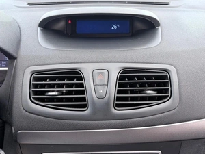 Седан Renault Fluence 2013 года, 899000 рублей, Орёл