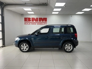 Внедорожник Skoda Yeti 2012 года, 1230000 рублей, Смоленск