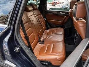 Внедорожник Volkswagen Touareg 2014 года, 2468000 рублей, Краснодар