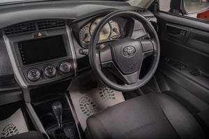 Универсал Toyota Corolla Fielder 2018 года, 1589000 рублей, Томск