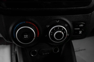 Седан Kia Rio 2013 года, 799000 рублей, Челябинск