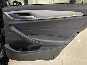 Седан BMW 5 серия 2017 года, 2797000 рублей, Солонцы