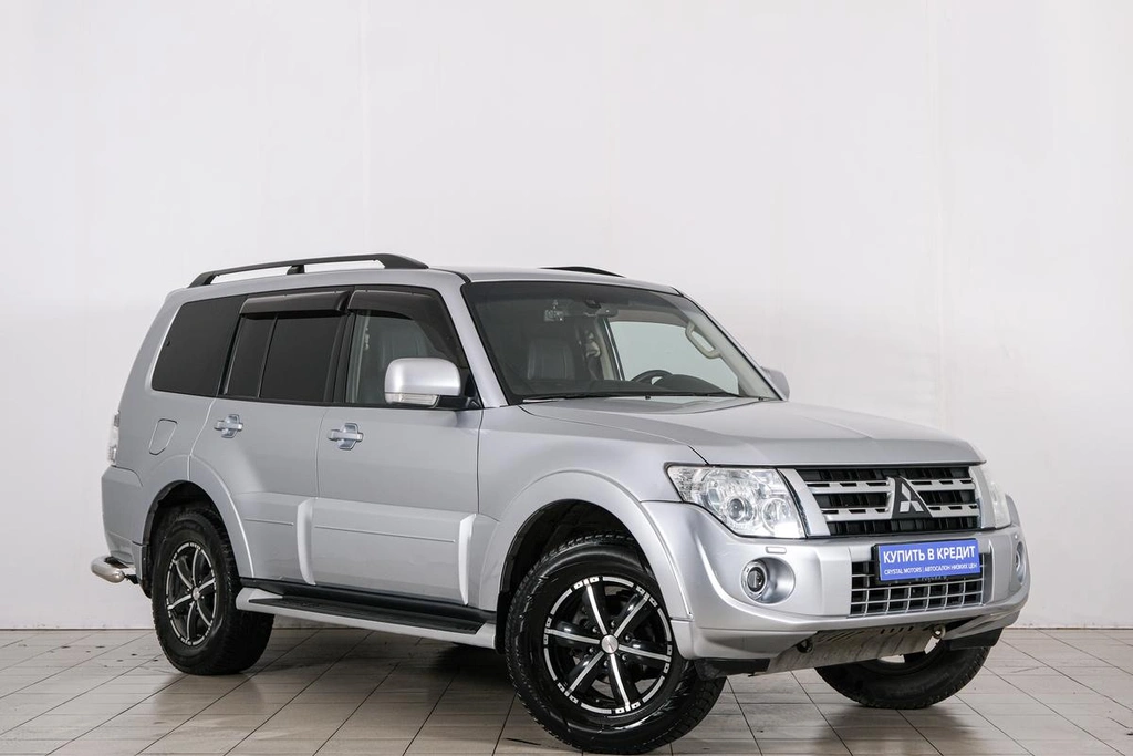 Внедорожник Mitsubishi Pajero 2014 года, 2599000 рублей, Красноярск