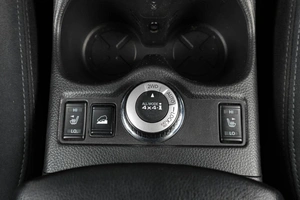 Внедорожник Nissan X-Trail 2016 года, 1799000 рублей, Тюмень