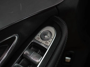 Седан Mercedes-benz C-класс 2016 года, 1999000 рублей, Воронеж