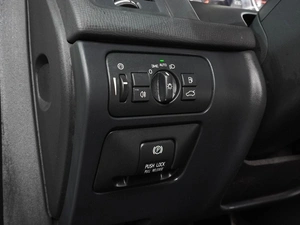 Внедорожник Volvo XC60 2012 года, 1589000 рублей, Воронеж