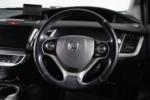 Хетчбэк Honda Jade 2015 года, 1619000 рублей, Сургут