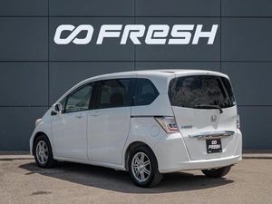 Минивэн Honda Freed 2013 года, 1235000 рублей, Краснодар