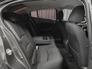 Седан Mazda 3 2018 года, 1349000 рублей, Красноярск