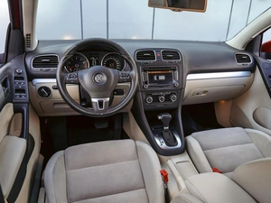 Хетчбэк Volkswagen Golf 2010 года, 730000 рублей, Краснодар