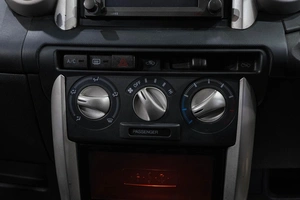 Хетчбэк Toyota Ist 2002 года, 449000 рублей, Новокузнецк