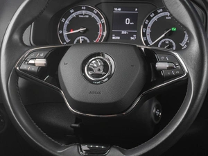 Внедорожник Skoda Karoq 2021 года, 2149000 рублей, Тюмень