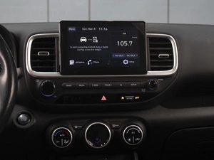 Внедорожник Hyundai Venue 2020 года, 2070777 рублей, Омск