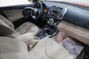 Внедорожник Toyota RAV4 2010 года, 1299000 рублей, Новокузнецк