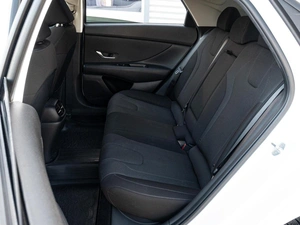 Седан Hyundai Elantra 2021 года, 2080000 рублей, Краснодар