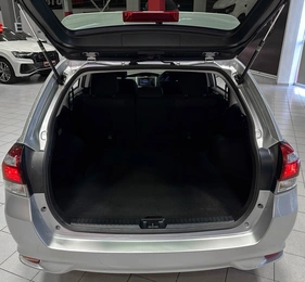 Универсал Toyota Corolla Fielder 2017 года, 1320000 рублей, Красноярск