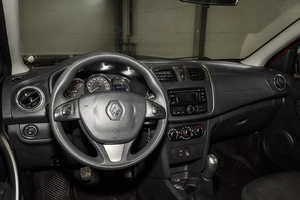 Хетчбэк Renault Sandero Stepway 2015 года, 649000 рублей, Ульяновск