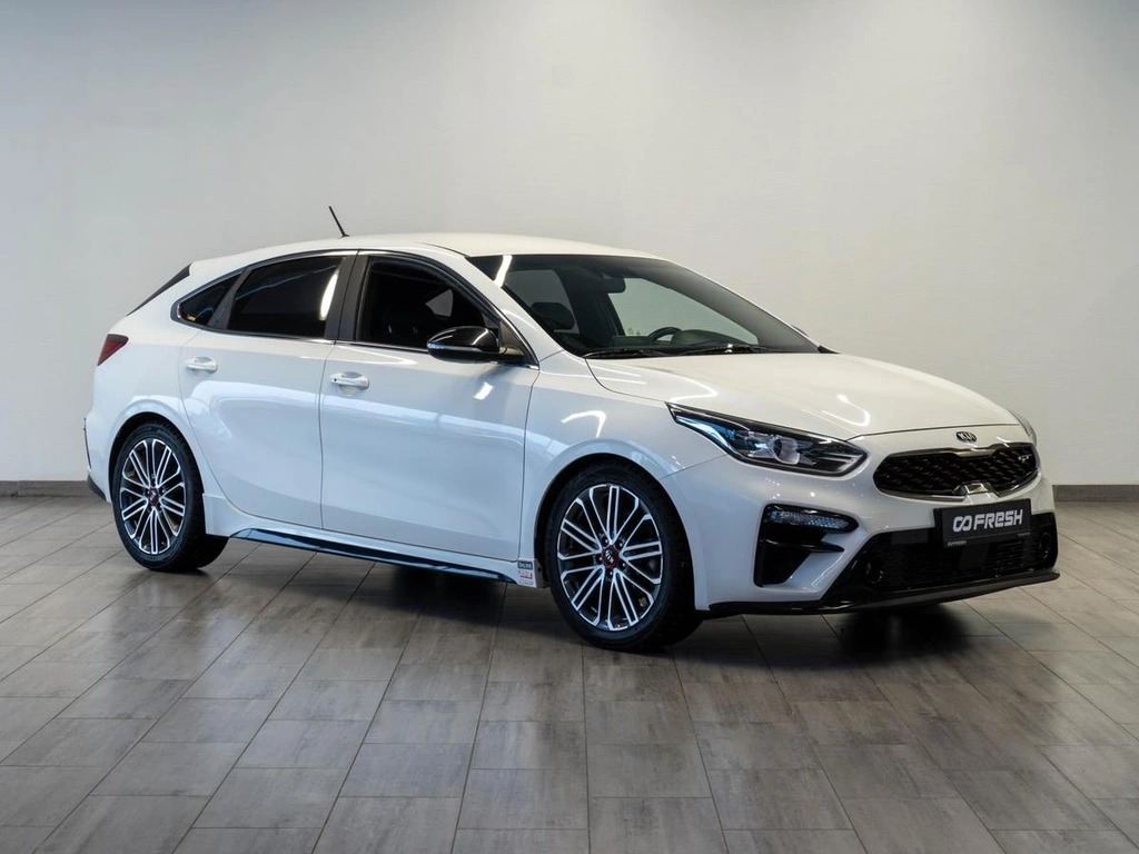 Хетчбэк Kia K3 2021 года, 2929000 рублей, Саратов